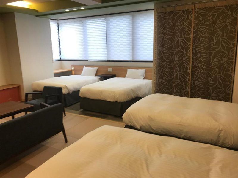 Hotel Yururito Осака Экстерьер фото